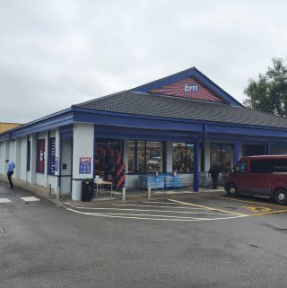 B&M's newest store opened its doors on Friday (19th June 2020) in Golborne. The B&M Store is located in the heart of the town centre on High Street.