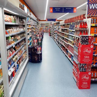 686-bandm-coatbridge-store-7