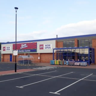 B&M's newest store opened its doors on Friday (7th August 2020) in Washington. The B&M Home Store & Garden Centre has moved from its previous home at Unit 10, to a bigger location at Unit 1, Peel Retail Park.