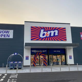 690-bandm-kidbrooke-blackheath-storefront