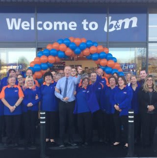 The store team at B&M Wadebridge pose outside the newly opened B&M Bargains store at West Hill.