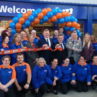 B&M Chatham was officially opened by Mayor Cllr David Wildey and his wife, Denise.