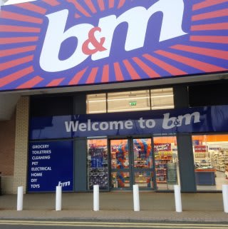B&M's newest store opened in Edinburgh on Straiton Retail Park on Friday 3rd November 2017
