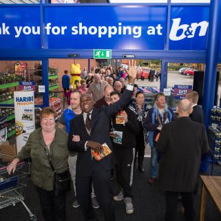 BM-Stockport---Cheadle-Heath-Homestore-with-Garden-Centre-opening--121