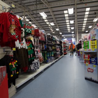 BM-Stockport---Cheadle-Heath-Homestore-with-Garden-Centre-opening--68