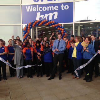 BM-Stores-Hounslow-store-opening--3