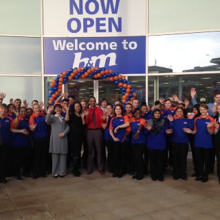 BM-Stores-Hounslow-store-opening-