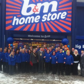 bmstores-Dowlais-store-opening-1