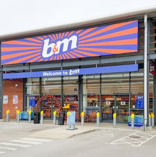 The new B&M Catford on opening day