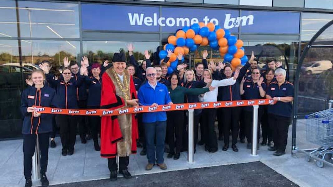 Local Charity Helps Open Brand New Saffron Walden B&M Store