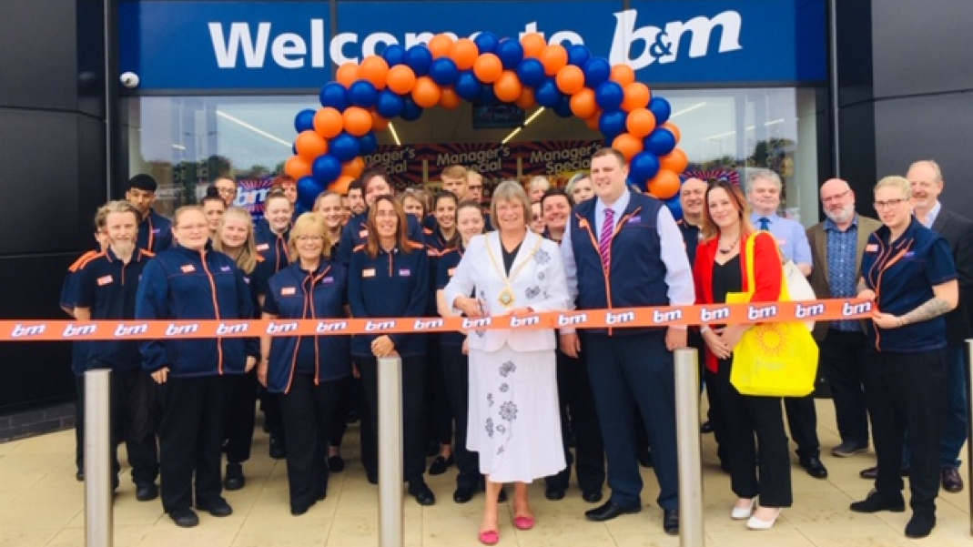 B&M Opens Store on Imperial Retail Park in Lichfield B&M