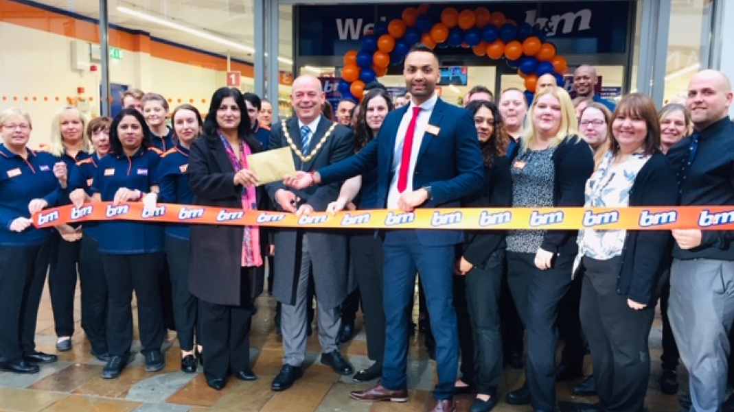 Wolverhampton Latest B&M Store to the Region B&M