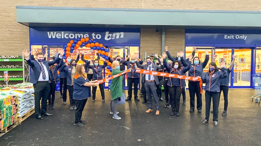 Batley Foodbank Officially Unveils B&M's Brand New Store B&M Stores