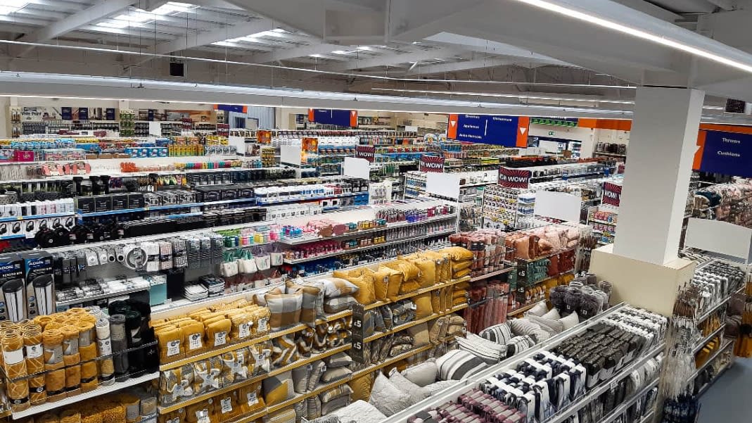 B&M Complete Relocation in Southampton B&M Stores.