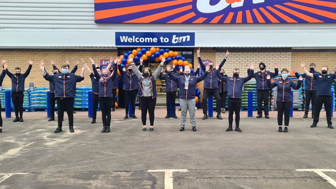 Dozens of Jobs Created at New Clydebank B&M Store B&M