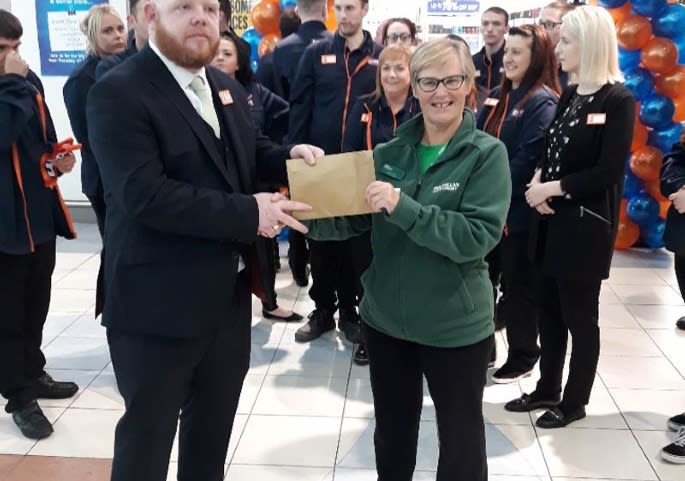 233-Belfast-Park-Centre-Relocation-Store-Charity