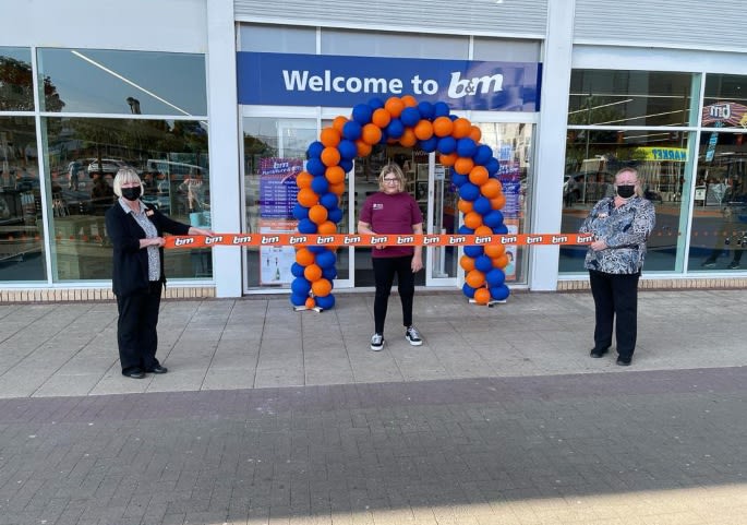 282-bandm-hulme-furniture-and-diy-store-19