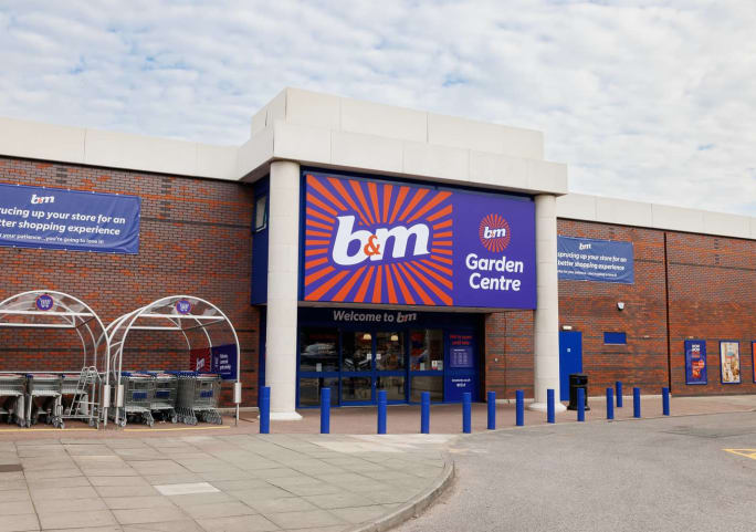 323-wigan-2_0-store-94