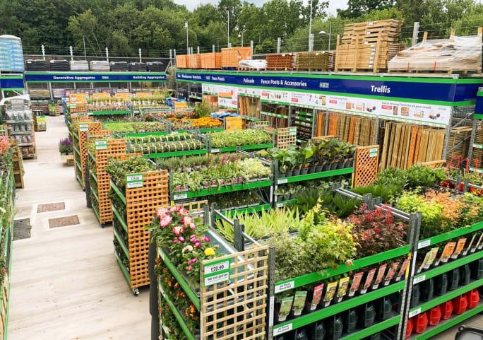 378-bmstores-abbeywood-garden-centre-5