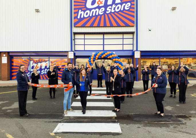 473-bandm-grismby-store-14