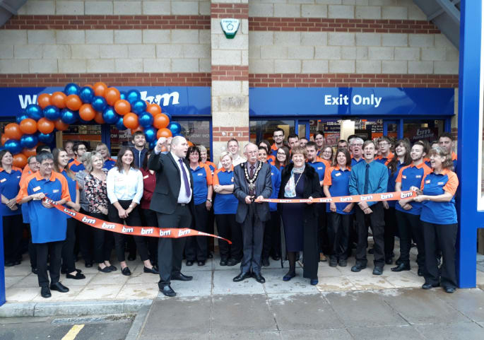 474-hathaway-store-opening-mayor