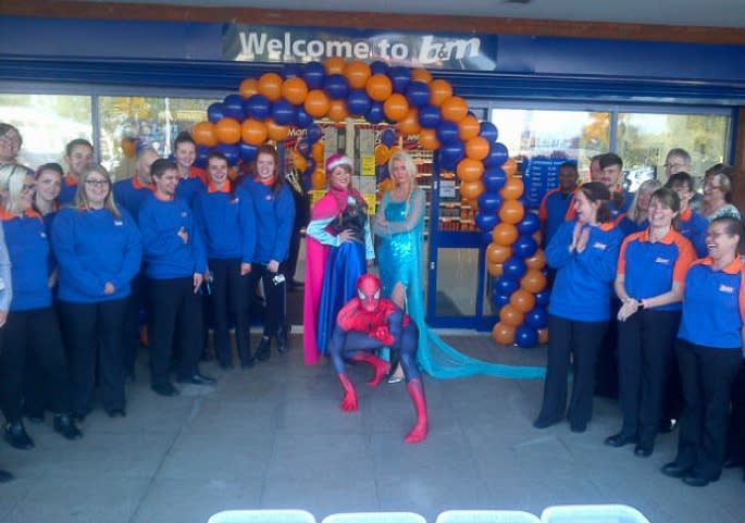 566-bmstores-Farlington-store-opening-Frozen-elsa-anna-spiderman