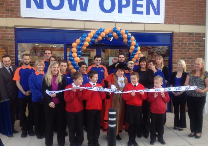 567-Holderness-Road-Ribbon-Cutting