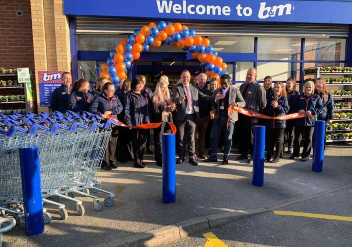 636-lindleys-kirkby-in-ashfield-store-ribbon