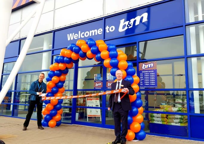 679-lisburn-sprucefield-store-charity