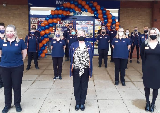 694-bandm-taunton-store-opening-2