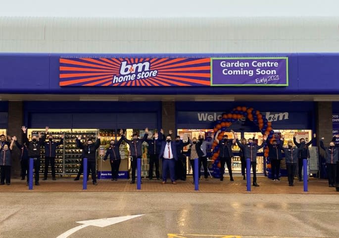710-bandm-fenton-store-with-garden-centre-opening