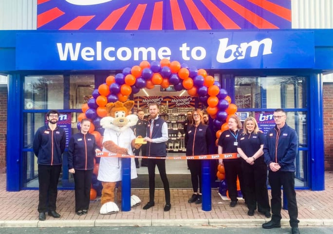 741-bandm-raw-dykes-store-opening-14