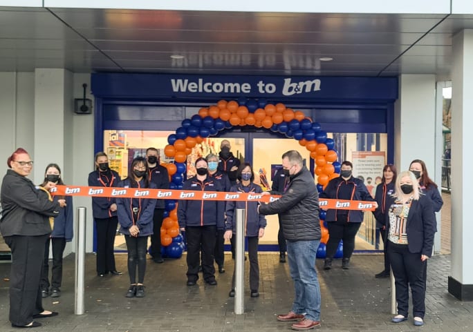 748-bandm-broxburn-store-8