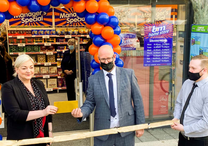 749-bandm-festival-park-store-15