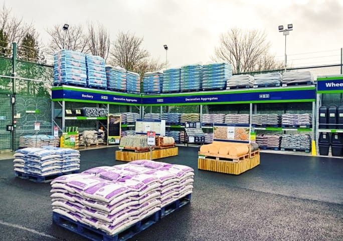 792-bmstores-teeside-new-garden-centre-10