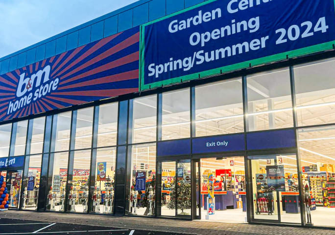 792-bmstores-teeside-park-store-opening-9