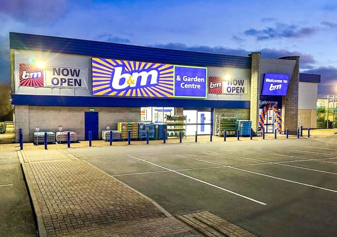 805-bmstores-belton-road-store-opening-40