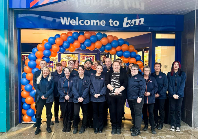 812-bmstores-front-street-store-opening