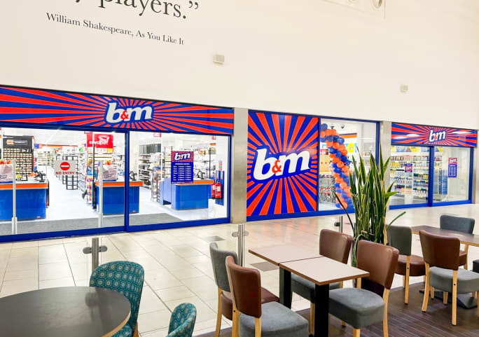 816-bmstores-the-galleries-washington-store-opening-6