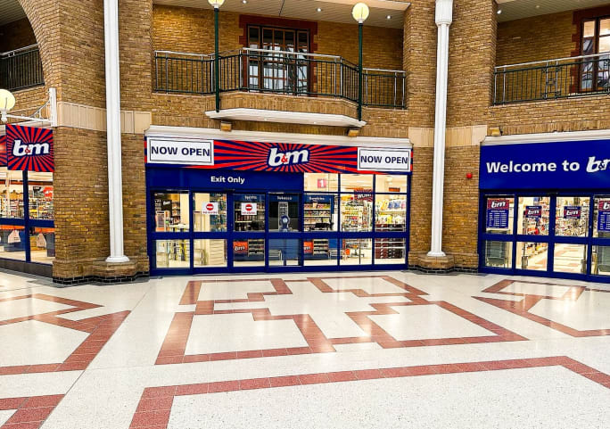 833-bmstores-burgess-hill-store-opening-2024-04-09-2