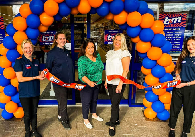 853-bmstores-bransholme-store-opening-24