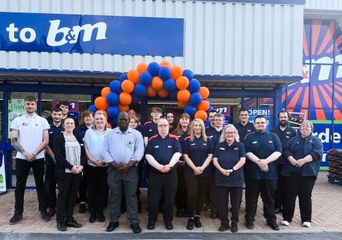 896-bmstores-galashiels-store-opening-5