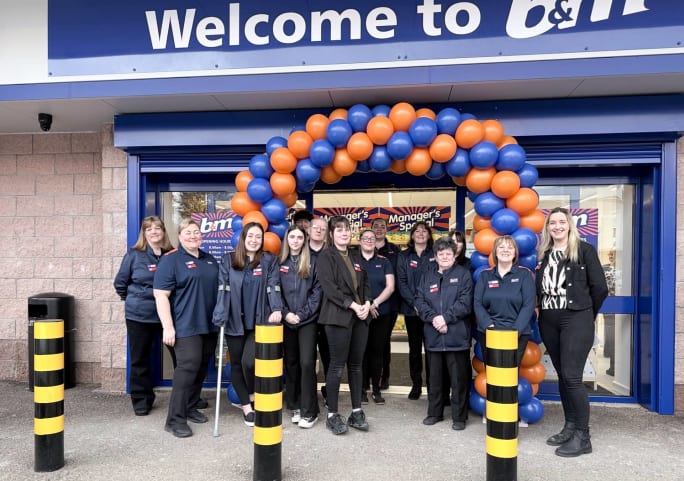 926-bmstores-fort-william-store-opening-20