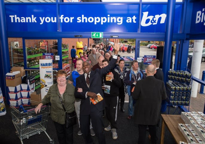 BM-Stockport---Cheadle-Heath-Homestore-with-Garden-Centre-opening--12