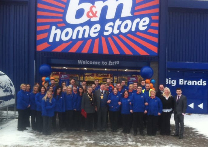 bmstores-Dowlais-store-opening-1