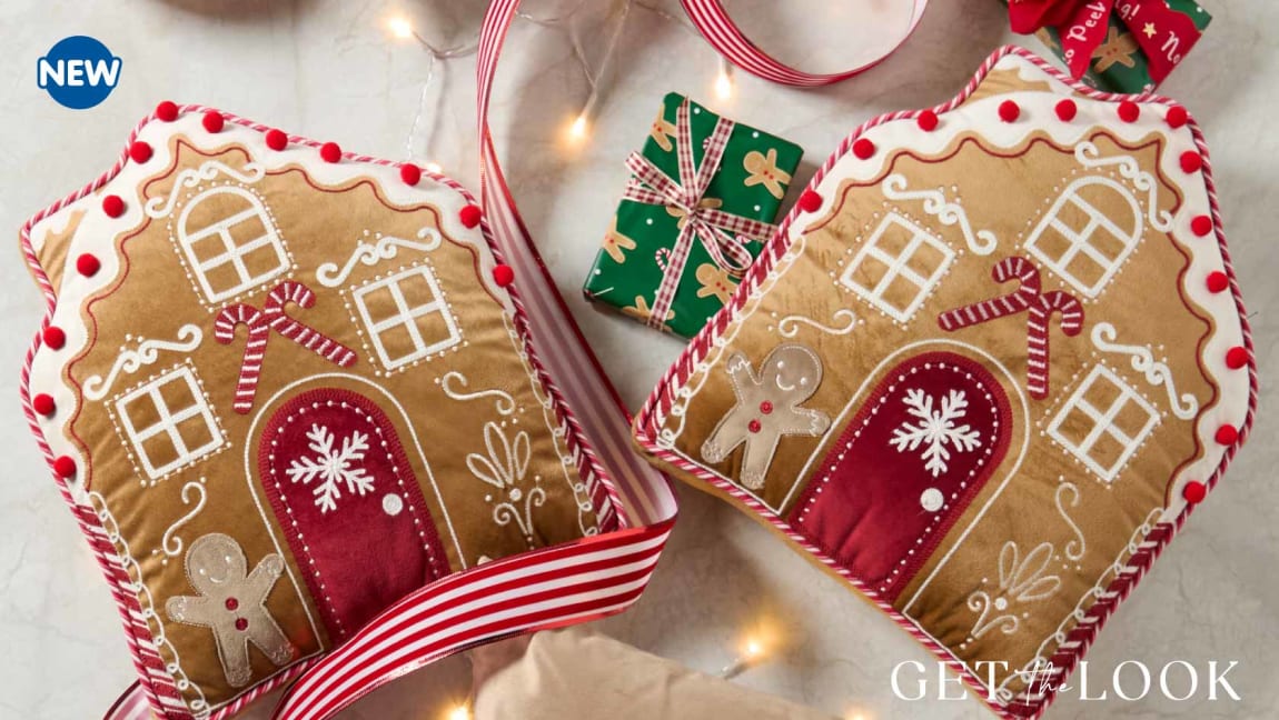 Christmas at Home. cat banner.