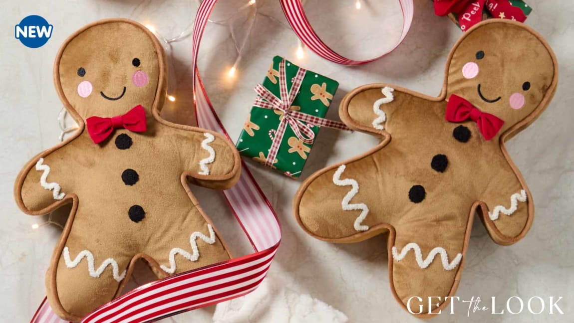 Gingerbread. cat banner.