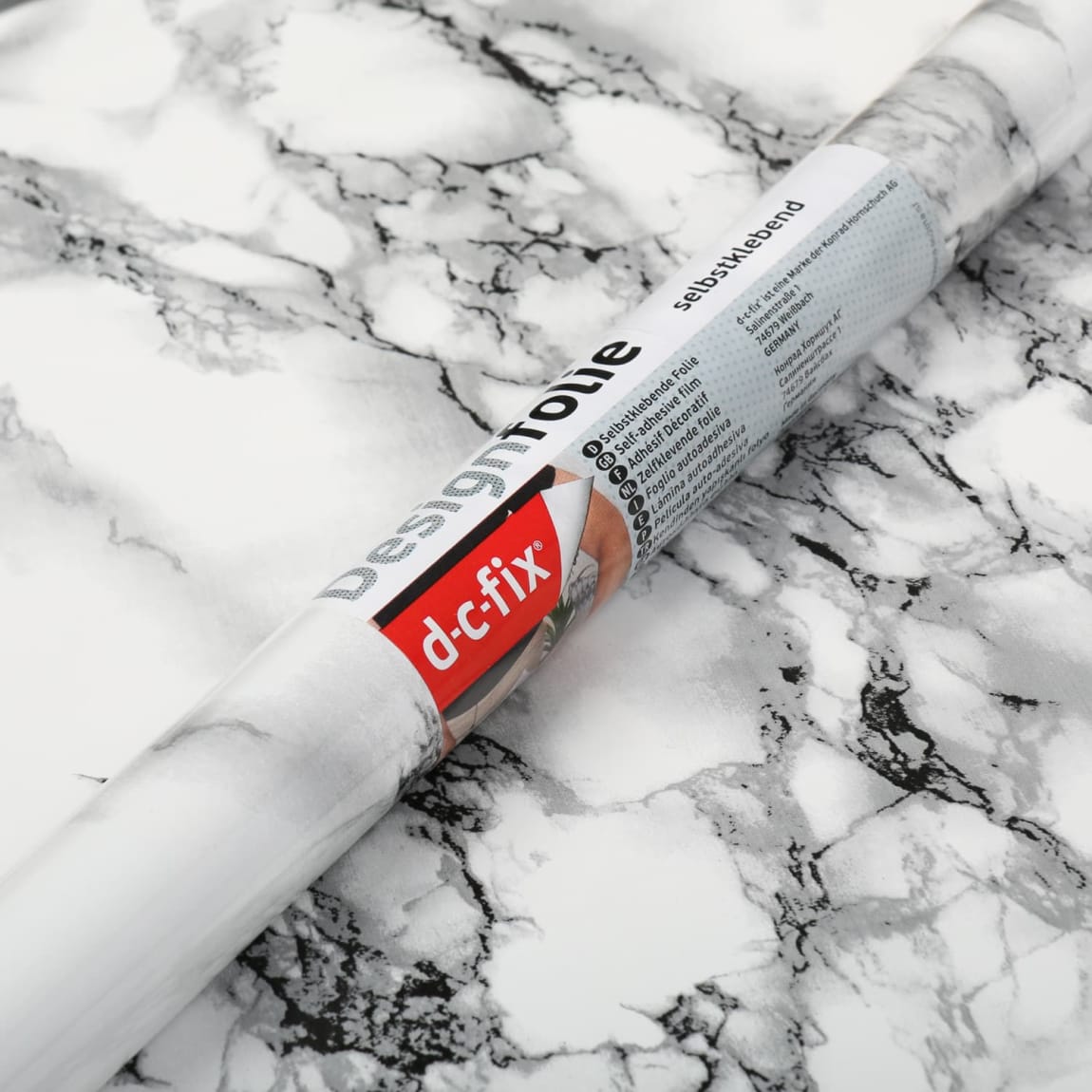 330978-dc-fix-marble-white-90x2m-wallpaper