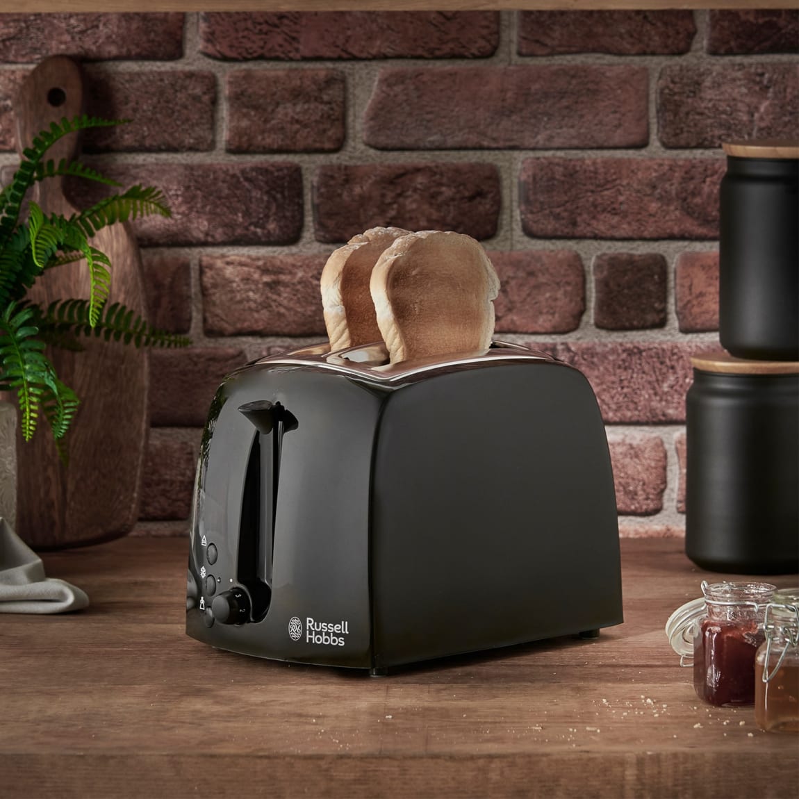 332919-russell-hobbs-texture-2-slices-toaster-2