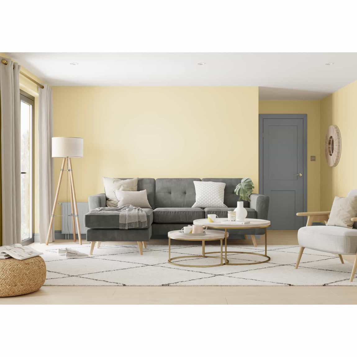 335698-dulux-matt-vanilla-sundae-2_5l-paint-3